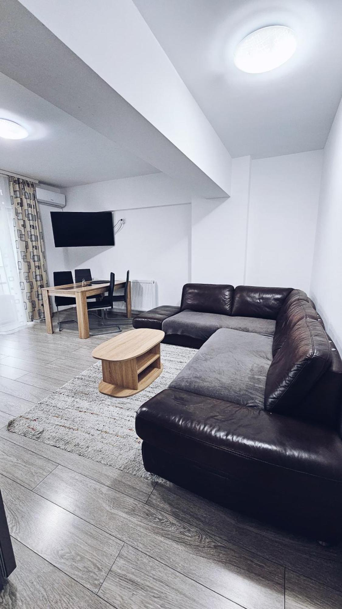 Râmnicu Vâlcea Apartament Dem Radulescu 3 Camere! מראה חיצוני תמונה
